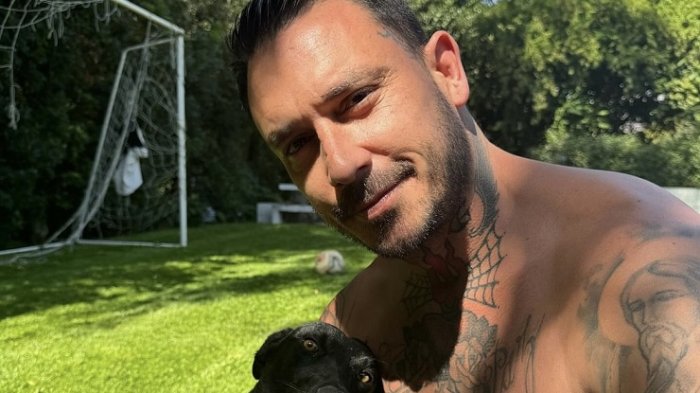 Mauricio Pinilla tuvo noble gesto con perrita rescatada de incendios: 