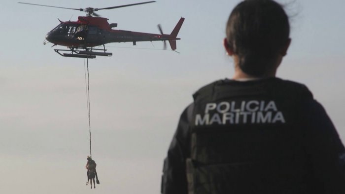 Armada al rescate: Así funcionan los riesgosos operativos que salvan vidas en el mar