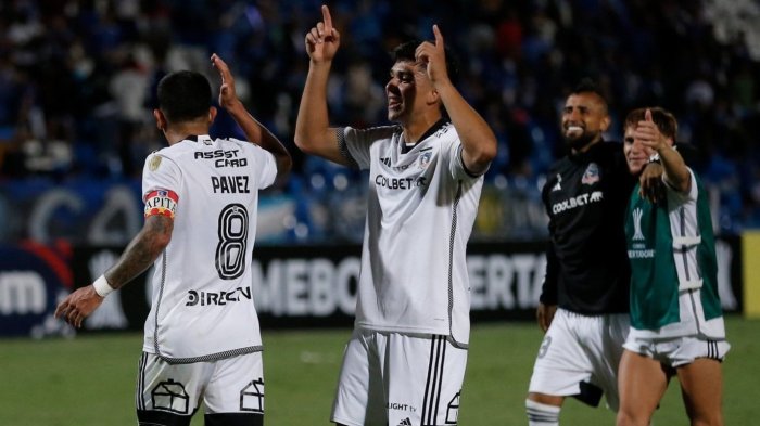 Sin Vidal y muchos suplentes: Este es el once inicial de Colo Colo ante O'Higgins