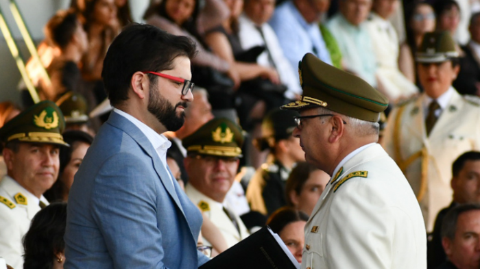 Amnistía Internacional pidió a pdte. Boric remover a Ricardo Yáñez como jefe de Carabineros