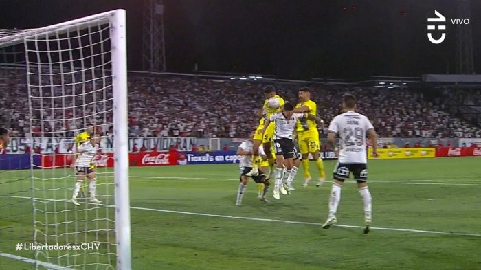 Confusión en el área y gol: Gilberto Flores puso el descuento para Sportivo Trinidense ante Colo Colo