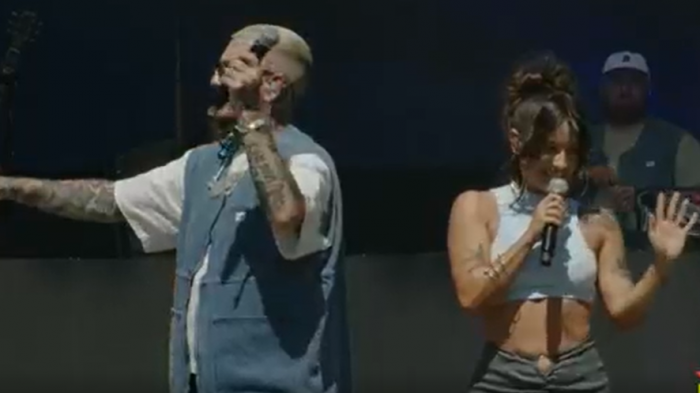 Denise Rosenthal sorprendió con aparición en show de Ceaese en Lollapalooza Chile 2024