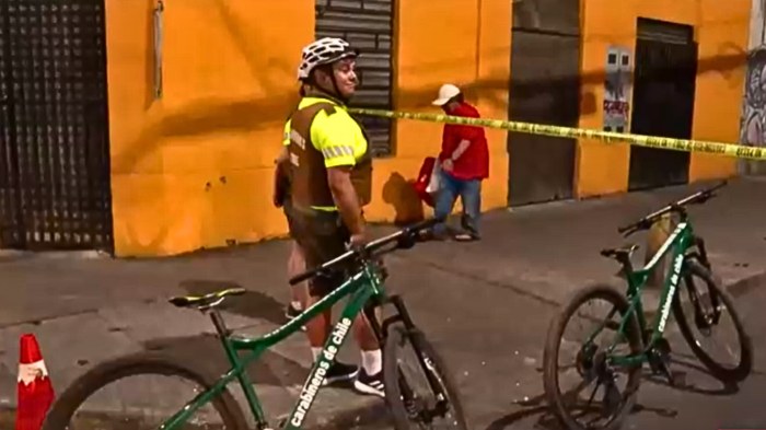 Homicidio frustrado en Recoleta: Sujetos dispararon a bordo de bicicletas