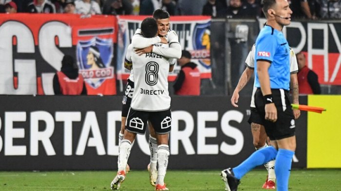 El viralizado comentario de relator paraguayo en el gol de Lucas Cepeda: 