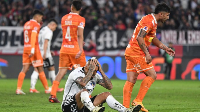 Colo Colo perdió en el Monumental ante Cobreloa y se llena de dudas previo al clásico con la UC