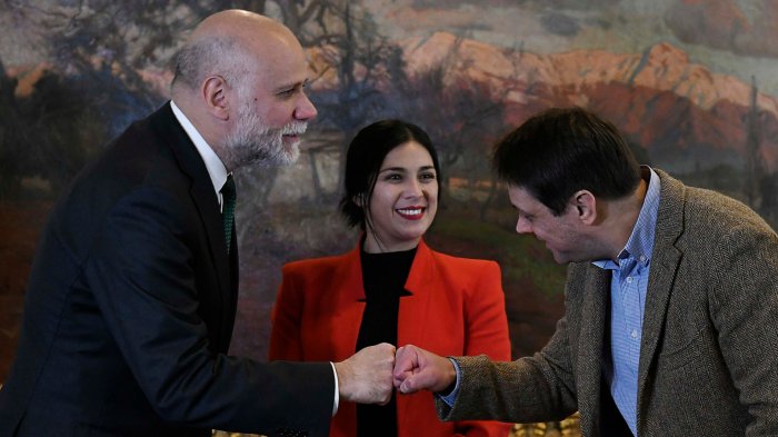 Gaspar Rivas aseguró que fue el ministro Elizalde quien le ofreció la vicepresidencia de la Cámara