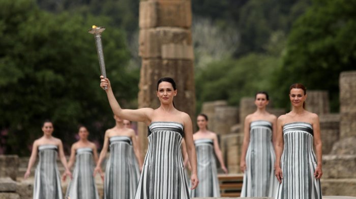 A dos meses de los Juegos Olímpicos: Encienden llama olímpica en Grecia y comienza su camino a París 2024