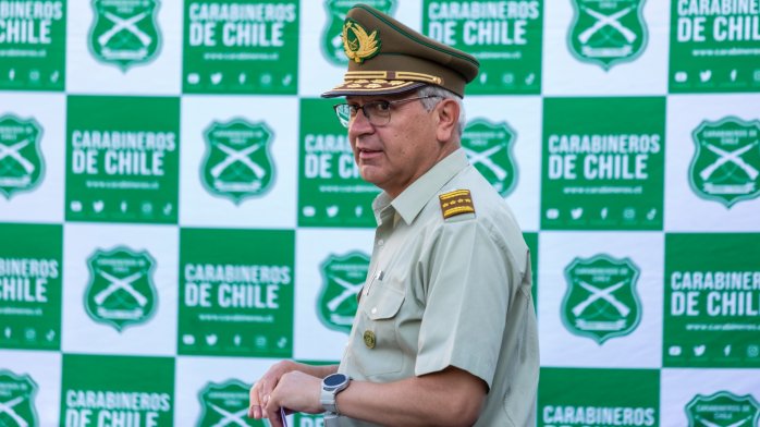 General Yáñez habría acordado fecha para salir de Carabineros: Se concretaría la próxima semana