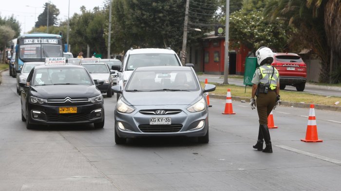 Restricción vehicular inicia este jueves: Revisa el calendario de los dígitos