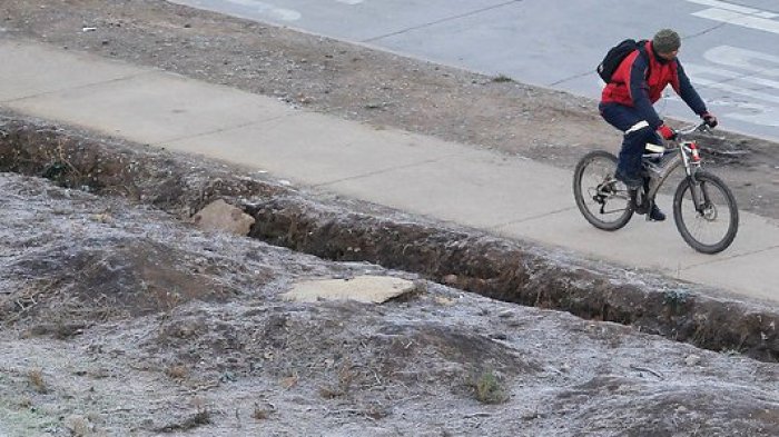 Alerta por frío extremo: Colina, Pirque y Lampa entre las comunas “bajo cero” este miércoles