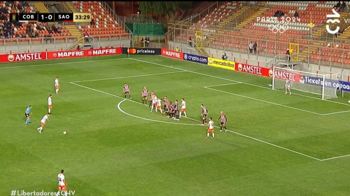 ¡En qué estuvo! Leandro Navarro estuvo cerca de marcar el segundo de Cobresal ante Sao Paulo