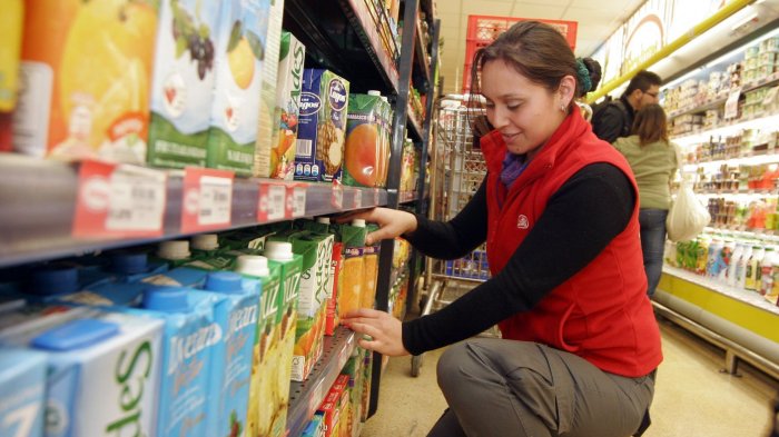 SENCE entrega bono de hasta $600 mil a mujeres trabajadoras: Consulta con el RUT si lo recibes