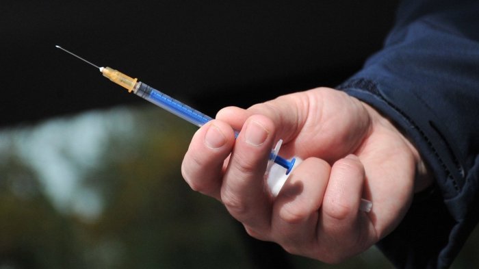 Consulta acá dónde puedes vacunarte GRATIS contra la influenza