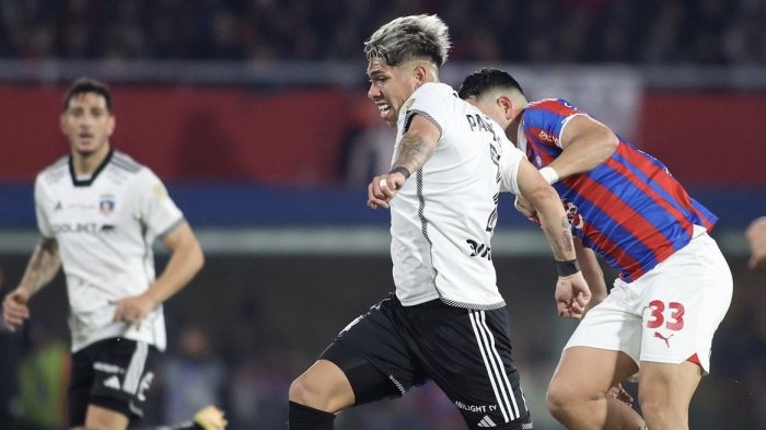 Carlos Palacios genera inesperado debate en hinchas de Colo Colo por rendimiento ante Cerro Porteño