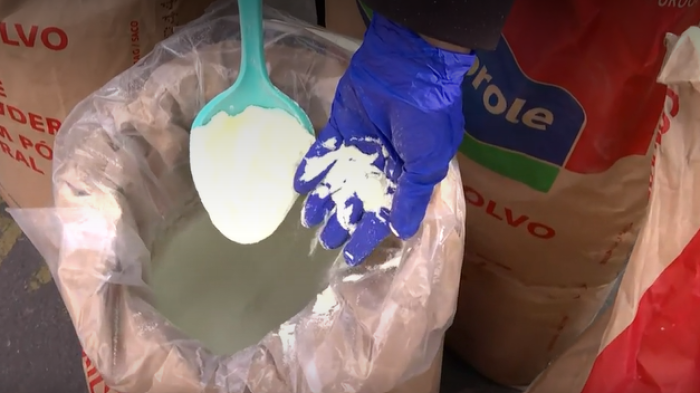 Incautan una tonelada de leche en polvo contaminada: Sacos eran abiertos y vendidos en marketplace