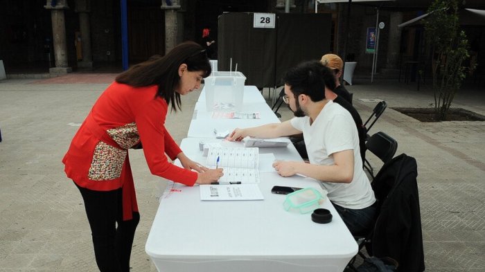 Estas son todas las comunas de la RM con primarias municipales y sus candidatos