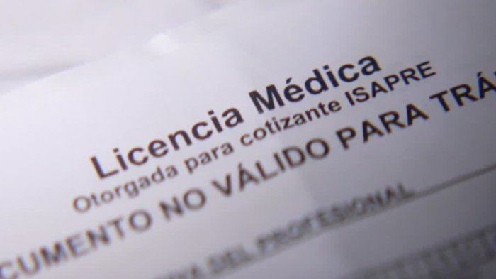 Emitieron más de 800 licencias médicas falsas en un mes: Doctora denunció suplantación de identidad