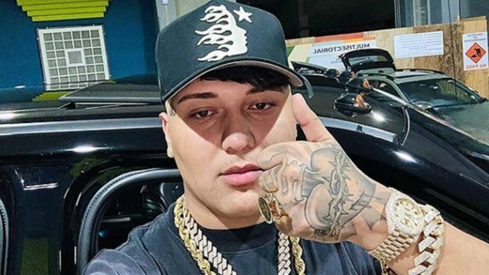 4 cadenas de oro y un Porsche: Ithan NY fue víctima de un millonario y violento robo en Maipú