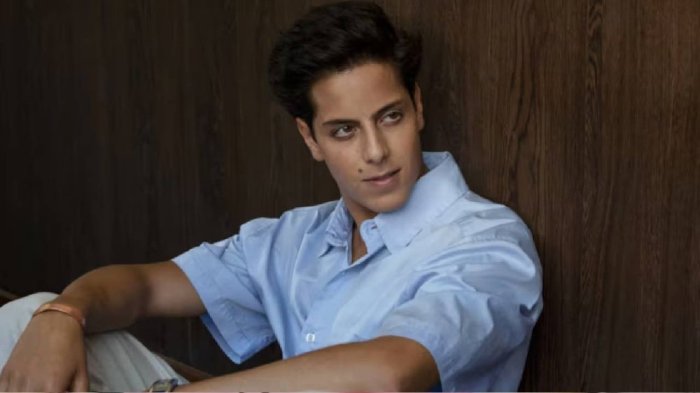 Máximo Menem impactó con sus lujosas vacaciones en exclusiva isla francesa