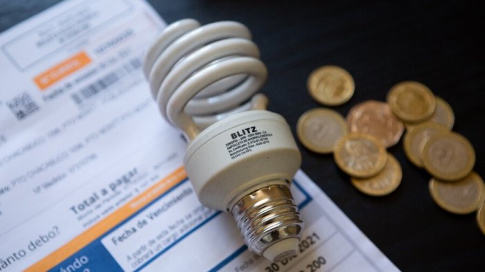 Se viene alza en cuentas de luz: ¿Por qué subirá, cuánto y desde qué fecha?