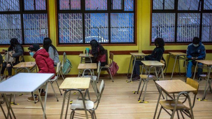 Gobierno descartó adelantar vacaciones de invierno: Habrá flexibilidad para suspender clases
