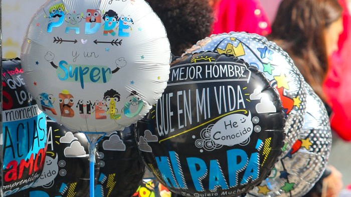 Día del Padre 2024: Revisa 7 frases para felicitar a tu papá este domingo