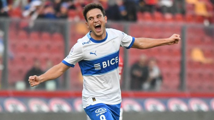 Universidad Católica sorprende y anuncia la salida inmediata de Lucas Menossi