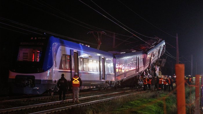 EFE suspende servicio desde Estación Central a Rancagua tras fatal choque de trenes
