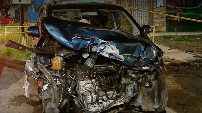 Tres menores detenidos tras intensa persecución y grave accidente en Quinta Normal