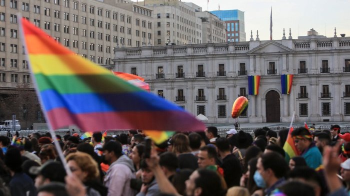 Día del Orgullo en Chile: ¿Cuándo, dónde y a qué hora es la marcha en Santiago y regiones?
