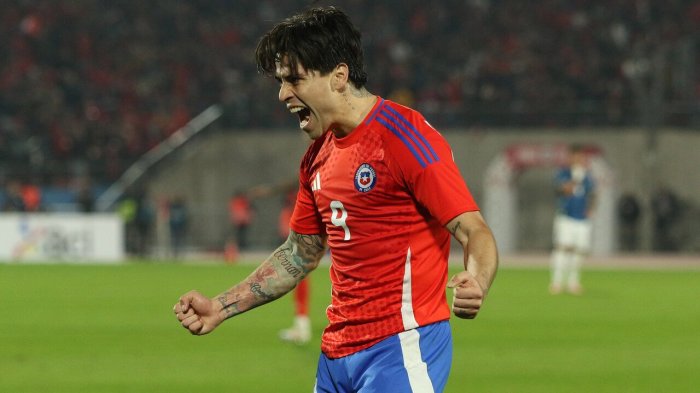 Víctor Dávila reconoce que fue un “golpe” la sanción a Ricardo Gareca: “Nos pilló de sorpresa”