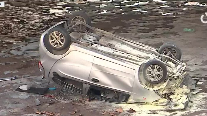 Conductor ebrio perdió el control de su vehículo y cayó al río Mapocho