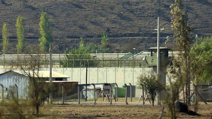 Debate por Punta Peuco: ¿Por qué el Gobierno no ha decretado su cierre?