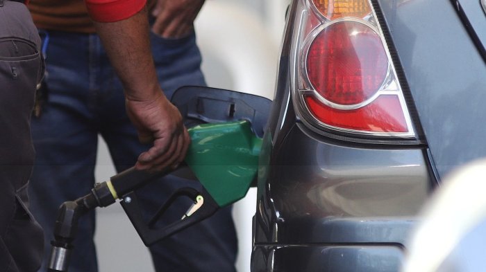 Baja de precio: Revisa los nuevos precios de las bencinas para esta semana