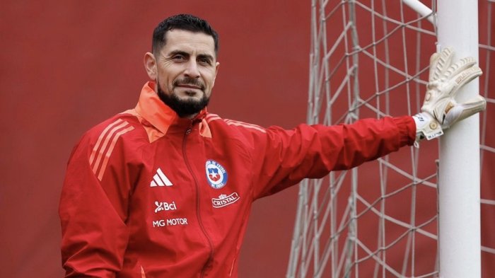 El emotivo festejo de Gabriel Arias tras terminar su educación media: “Me llena de orgullo”