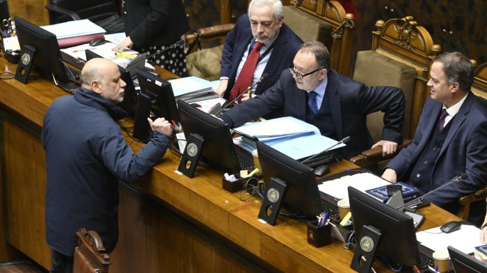 Comisión de Gobierno del Senado aprobó observaciones del veto presidencial para elecciones en dos días