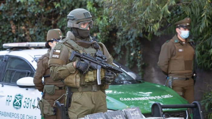 Encuesta CEP: Estas son las 3 principales causas de la delincuencia en el país según chilenos