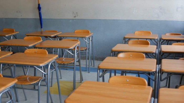 Anuncian suspensión de clases en cinco regiones para este jueves por intenso sistema frontal