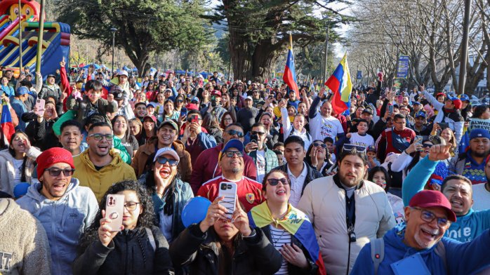 Preocupación en La Moneda por posible nueva ola migratoria desde Venezuela por crisis política