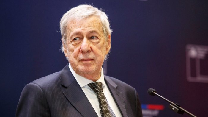 Gobierno anunció gestiones por equipo de prensa chileno retenido en Venezuela: Fueron deportados