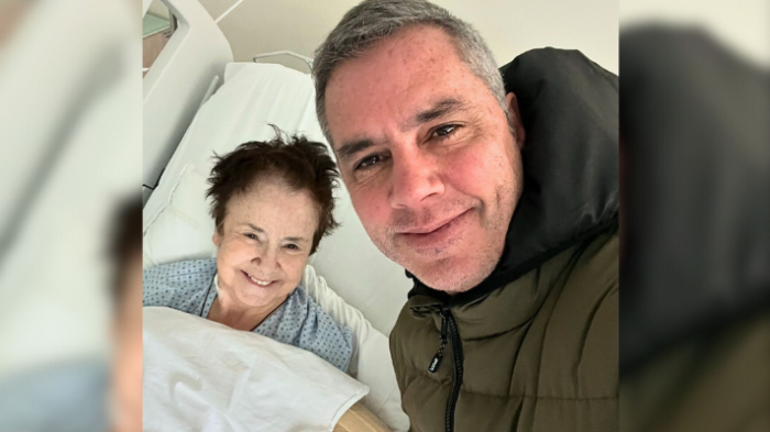 “Estuviste a minutos de dejarnos”: José Miguel Viñuela reveló grave episodio de salud de su madre