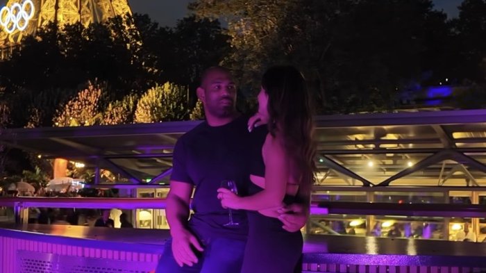 La cena soñada: Yasmani Acosta festejó su histórica medalla en romántica velada con su pareja