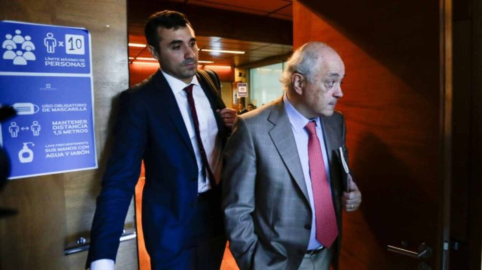 Está prófugo: Decretan orden de detención contra oncólogo Manuel Álvarez condenado por abuso sexual