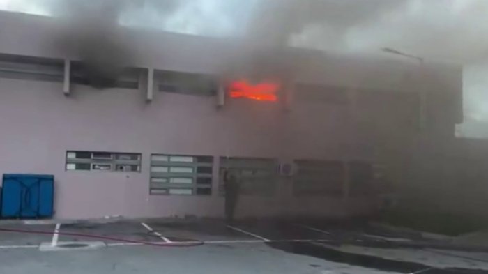No hubo lesionados: Incendio afectó a recinto aledaño a Penal Punta Peuco