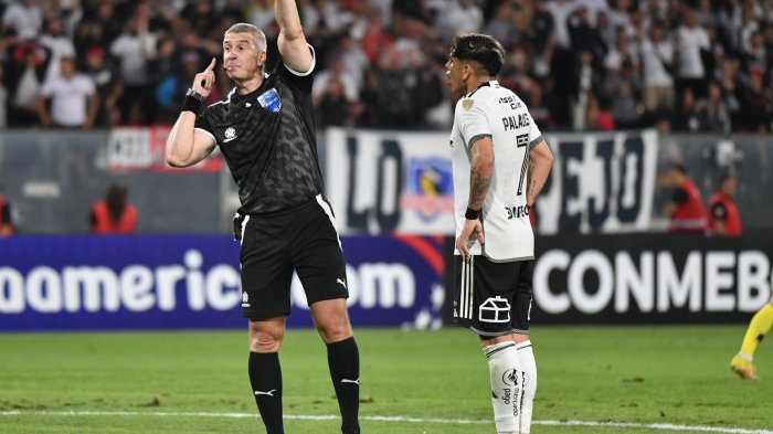 Estuvo en una polémica este año: El reconocido árbitro que dirige duelo de Colo Colo vs Junior