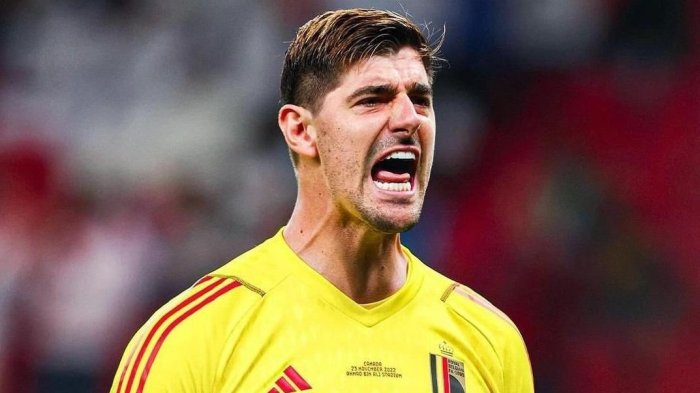 Capitanía y duras acusaciones: El motivo que originó la renuncia de Courtois a la Selección Belga