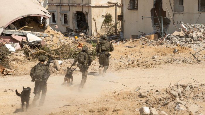 Israel ordena evacuaciones en centro de Gaza y reduce al mínimo zona humanitaria