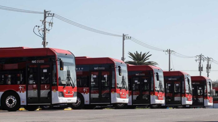 Zona sur de Santiago recibió 214 nuevos buses eléctricos: Beneficiarán a más de 280 mil pasajeros