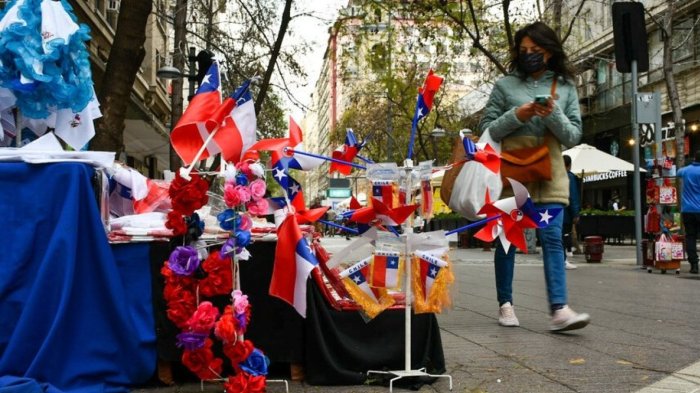 Se acercan las Fiestas Patrias: ¿Desde cuándo es obligatorio izar la bandera?
