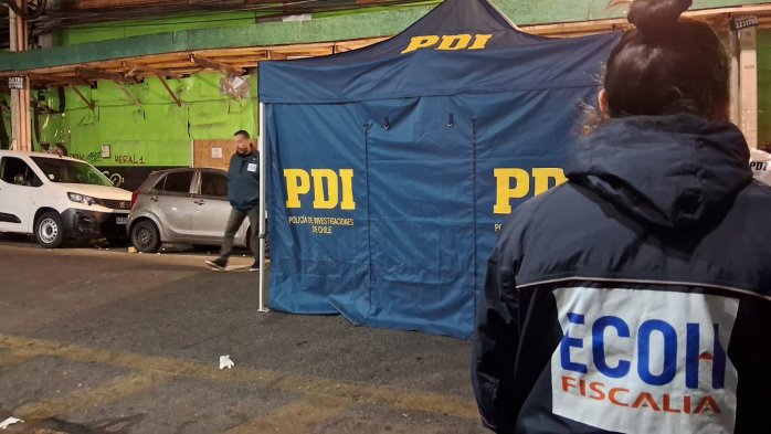 Investigan homicidio en Estación Central: Hombre fue baleado en plena vía pública